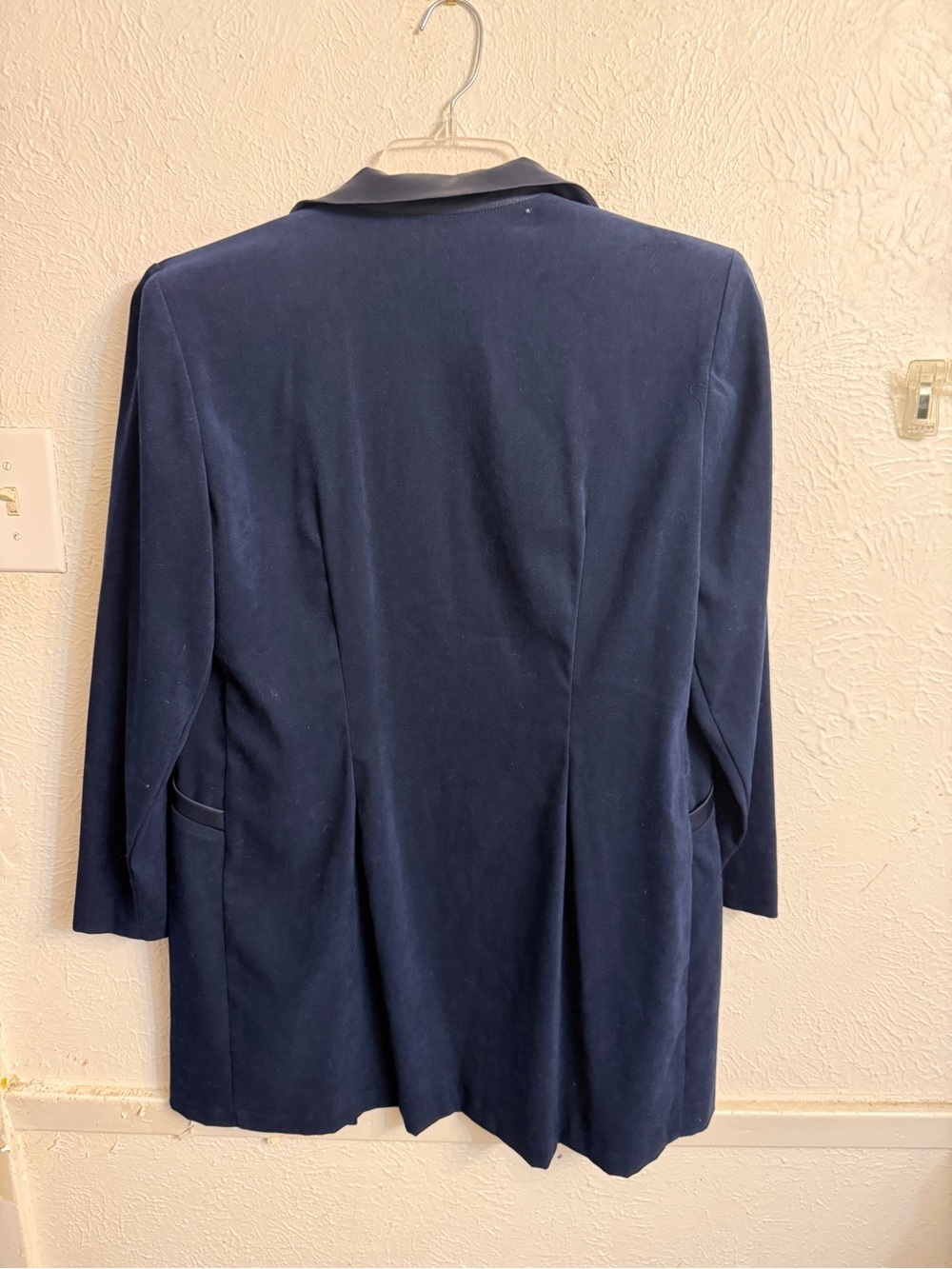 Sheri Martin Navy Blazer with Black Trim - Picture 4 of 5